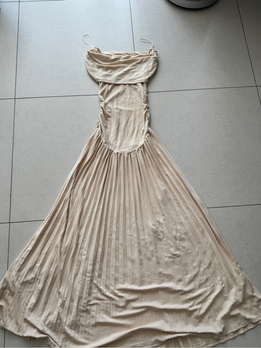 LIONESS DRESS - Picture 6 of 6